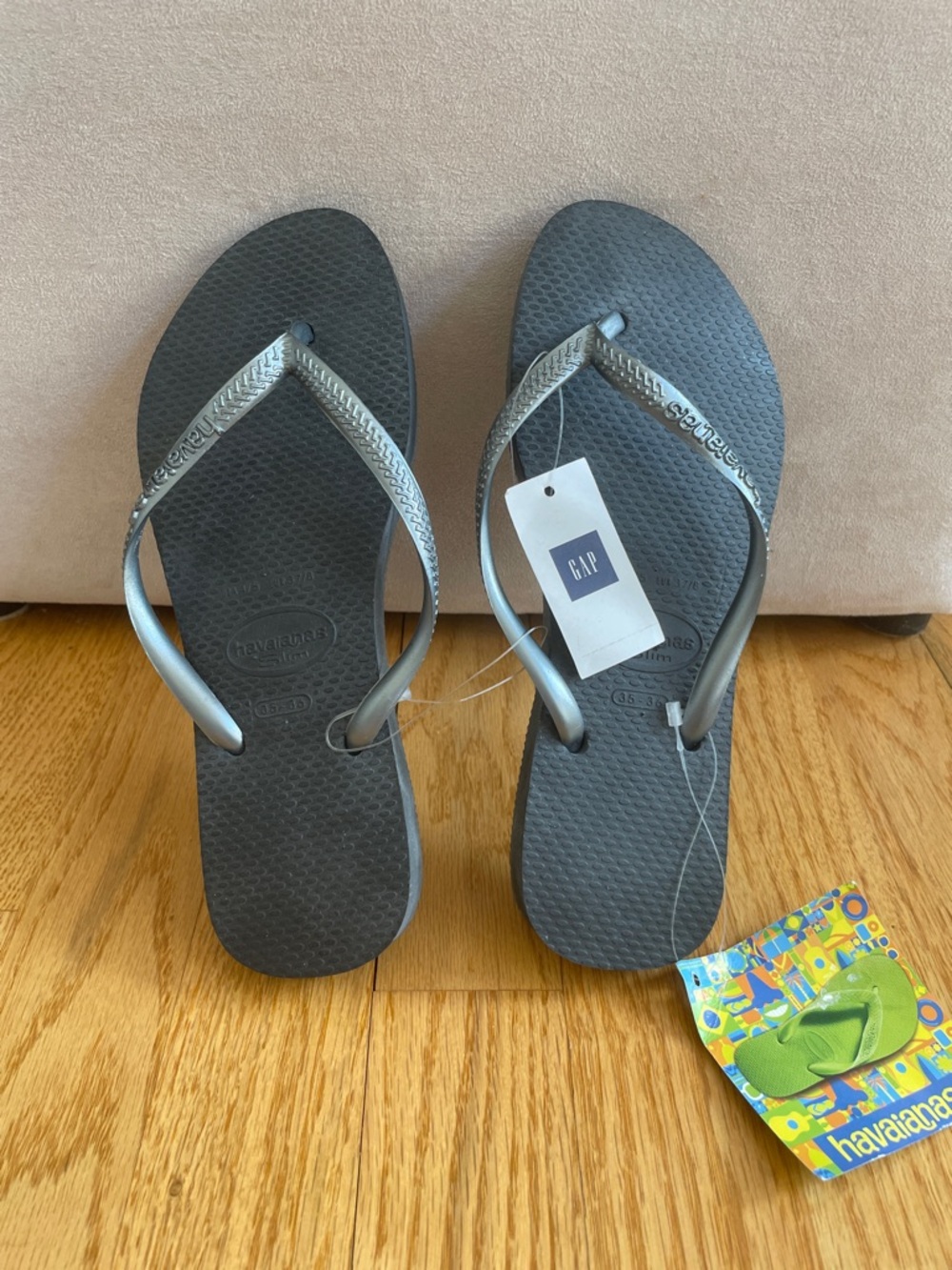 Havaianas Women's Gray Silver Flip Flop Sandals